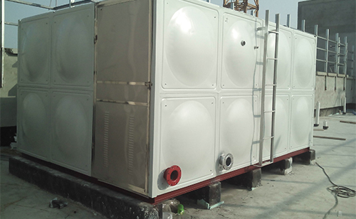 南京海峡城E地消防水箱（箱泵一体化）